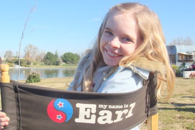 Darcy Rose Byrnes on set of My Name is Earl